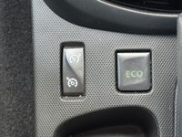 USED 2015 65 RENAULT CAPTUR 1.5 dCi ENERGY Dynamique Nav SUV 5dr Diesel Auto Euro 6 (s/s) (90 ps) AUTO + SAT NAV + &pound;20 TAX + FSH + LOW MILES + HD CAMERA