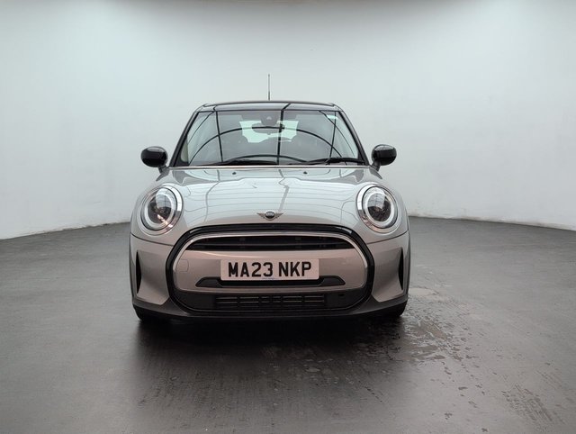 USED 2023 23 MINI HATCH 1.5 Cooper Classic Auto 5dr CLICK+COLLECT / HOME DELIVERY