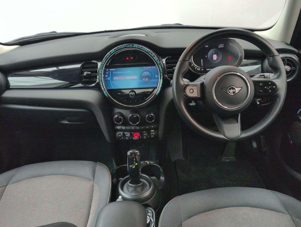 Used 2023 23 MINI HATCH 1.5 Cooper Classic Auto 5dr CLICK+COLLECT / HOME DELIVERY