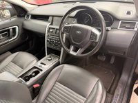USED 2017 67 LAND ROVER DISCOVERY SPORT 2.0 TD4 HSE Luxury SUV 5dr Diesel Auto 4WD Euro 6 (s/s) (180 ps) 