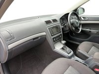 USED 2012 12 SKODA OCTAVIA 1.4 TSI Elegance Estate 5dr Petrol DSG Euro 5 (122 ps) Great Service Record, Warranty