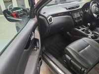 USED 2015 65 NISSAN QASHQAI 1.6 dCi Tekna SUV 5dr Diesel Manual 4WD Euro 6 (s/s) (130 ps) 