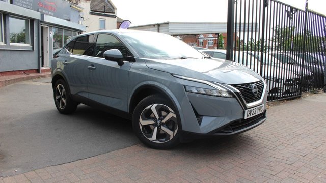 View our NISSAN QASHQAI