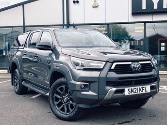2021 TOYOTA HI-LUX 2.8 D-4D Invincible X Pickup Double Cab 4dr Diesel Auto 4WD Euro 6 (s/s) (204 ps) &pound;24950.00