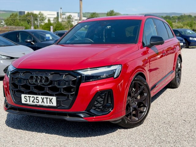View our AUDI Q7