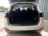 USED 2014 14 HYUNDAI IX35 1.7 CRDi SE SUV 5dr Diesel Manual Euro 5 (s/s) (115 ps) FRESH SERVICE 2 PRE OWNERS