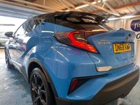 USED 2018 68 TOYOTA C-HR 1.8 VVT-h Dynamic SUV 5dr Petrol Hybrid CVT Euro 6 (s/s) (122 ps)+2 KEYS+2 FORMER KEEPERS+CRUISE+FSH 7 STAMPS+PARK CONTROL WITH CAM+HEATED SEATS+CLIMATE+BLUETOOTH+MEDIA+APPS+DAB+PRIVACY+ALLOYS+HPI CLEAR+VOSA HISTORY+FULL DEALER FACILITIES+FINANCE ARRANGED+CLEAN +GREAT DRIVE+GOOD MPG 2 KEYS+2 FORMER KEEPERS+CRUISE+FSH 7 STAMPS+PARK CONTROL WITH CAM+HEATED SEATS+CLIMATE+BLUETOOTH+MEDIA+APPS+DAB+PRIVACY+ALLOYS+HPI CLEAR