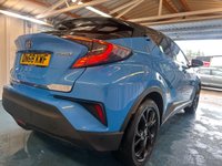 USED 2018 68 TOYOTA C-HR 1.8 VVT-h Dynamic SUV 5dr Petrol Hybrid CVT Euro 6 (s/s) (122 ps)+2 KEYS+2 FORMER KEEPERS+CRUISE+FSH 7 STAMPS+PARK CONTROL WITH CAM+HEATED SEATS+CLIMATE+BLUETOOTH+MEDIA+APPS+DAB+PRIVACY+ALLOYS+HPI CLEAR+VOSA HISTORY+FULL DEALER FACILITIES+FINANCE ARRANGED+CLEAN +GREAT DRIVE+GOOD MPG 2 KEYS+2 FORMER KEEPERS+CRUISE+FSH 7 STAMPS+PARK CONTROL WITH CAM+HEATED SEATS+CLIMATE+BLUETOOTH+MEDIA+APPS+DAB+PRIVACY+ALLOYS+HPI CLEAR