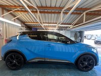 USED 2018 68 TOYOTA C-HR 1.8 VVT-h Dynamic SUV 5dr Petrol Hybrid CVT Euro 6 (s/s) (122 ps)+2 KEYS+2 FORMER KEEPERS+CRUISE+FSH 7 STAMPS+PARK CONTROL WITH CAM+HEATED SEATS+CLIMATE+BLUETOOTH+MEDIA+APPS+DAB+PRIVACY+ALLOYS+HPI CLEAR+VOSA HISTORY+FULL DEALER FACILITIES+FINANCE ARRANGED+CLEAN +GREAT DRIVE+GOOD MPG 2 KEYS+2 FORMER KEEPERS+CRUISE+FSH 7 STAMPS+PARK CONTROL WITH CAM+HEATED SEATS+CLIMATE+BLUETOOTH+MEDIA+APPS+DAB+PRIVACY+ALLOYS+HPI CLEAR