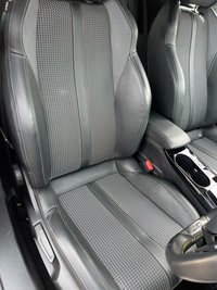 USED 2021 71 PEUGEOT E-2008 50kWh GT SUV 5dr Electric Auto (136 ps) Low Mileage Electric GT Model