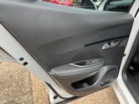 USED 2021 71 PEUGEOT E-2008 50kWh GT SUV 5dr Electric Auto (136 ps) Low Mileage Electric GT Model