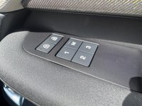 USED 2023 23 LAND ROVER DISCOVERY 3.0 D300 MHEV Metropolitan Edition SUV 5dr Diesel Auto 4WD Euro 6 (s/s) (300 ps) *******FULL SERVICE HISTORY*******
