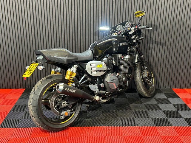 View our YAMAHA XJR1300