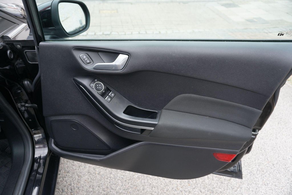 USED 2020 20 FORD FIESTA 1.0T EcoBoost Titanium Euro 6 (s/s) 5dr JUST IN!!!