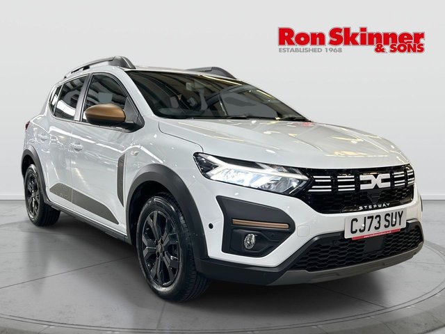 2024 73 DACIA SANDERO STEPWAY 1.0 TCe EXTREME Hatchback 5dr Bi Fuel Manual Euro 6 (s/s) (100 ps) 