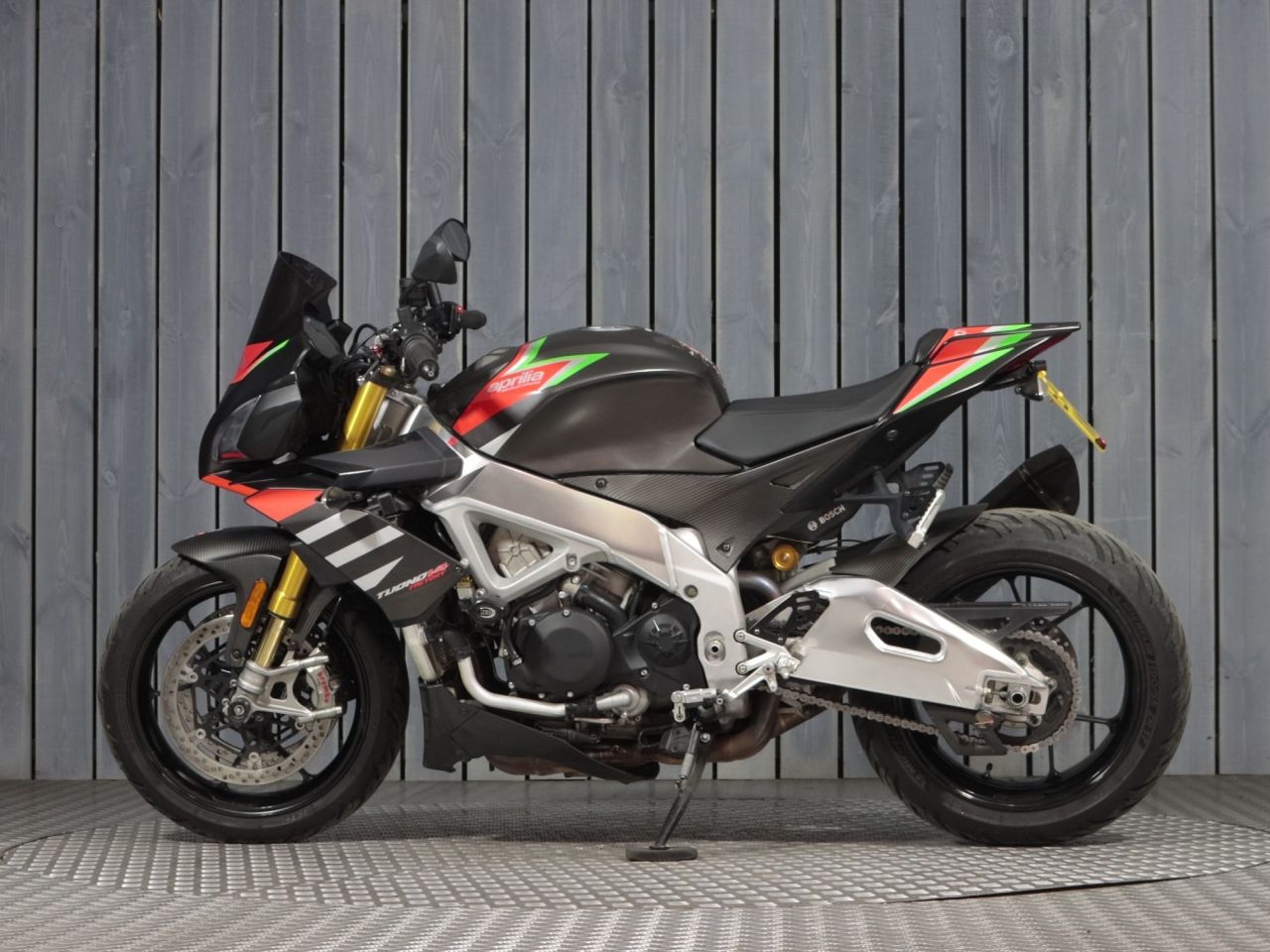APRILIA TUONO 1100 V4