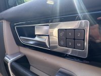 USED 2014 14 LAND ROVER DISCOVERY 4 3.0 SD V6 HSE SUV 5dr Diesel Auto 4WD Euro 5 (s/s) (255 bhp) LAST OWNED 6 YEARS