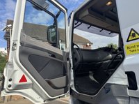 USED 2015 15 DAF CF 2015 DAF CF-370 6x2 Crane Vehicle 