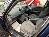 USED 2019 69 RENAULT GRAND SCENIC 1.3 TCe Iconic MPV 5dr Petrol Manual Euro 6 (s/s) (140 ps) 