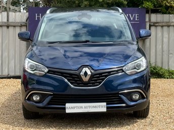 View our RENAULT GRAND SCENIC