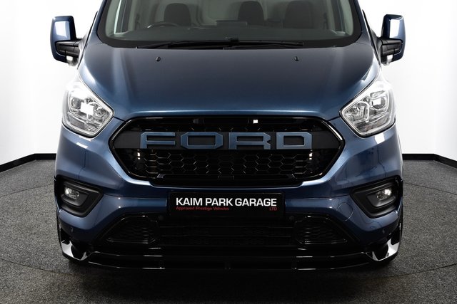 USED 2022 22 FORD TRANSIT CUSTOM 2.0 300 EcoBlue Limited Panel Van 5dr Diesel Auto L2 H1 Euro 6 (s/s) (130 ps) Bespoke | Apple Play | Aero Pk