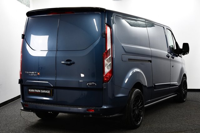 USED 2022 22 FORD TRANSIT CUSTOM 2.0 300 EcoBlue Limited Panel Van 5dr Diesel Auto L2 H1 Euro 6 (s/s) (130 ps) Bespoke | Apple Play | Aero Pk