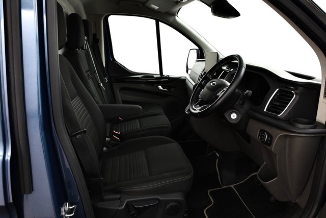 USED 2022 22 FORD TRANSIT CUSTOM 2.0 300 EcoBlue Limited Panel Van 5dr Diesel Auto L2 H1 Euro 6 (s/s) (130 ps) Bespoke | Apple Play | Aero Pk