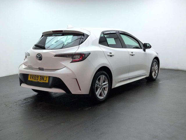 USED 2019 69 TOYOTA COROLLA 1.2 Corolla Icon Tech VVT-i 5dr CLICK+COLLECT / HOME DELIVERY