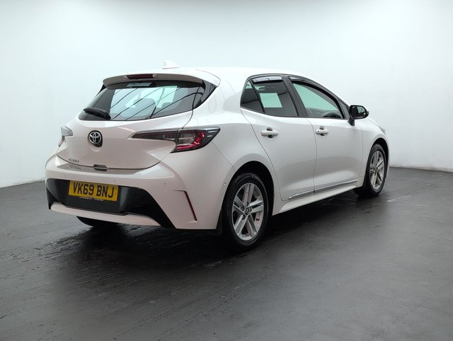 USED 2019 69 TOYOTA COROLLA 1.2 Corolla Icon Tech VVT-i 5dr CLICK+COLLECT / HOME DELIVERY