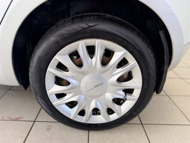 View our CHRYSLER YPSILON