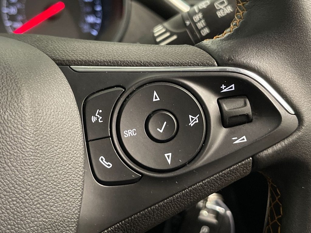 USED 2020 20 VAUXHALL CROSSLAND X 1.2 Turbo Elite Nav SUV 5dr Petrol Auto Euro 6 (s/s) (130 ps) APPLE CAR PLAY AND ANDROID AUTO