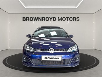 View our VOLKSWAGEN GOLF