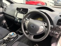 USED 2017 17 NISSAN LEAF 30kWh Acenta Hatchback 5dr Electric Auto (109 bhp) 12 Months Warranty on this Car