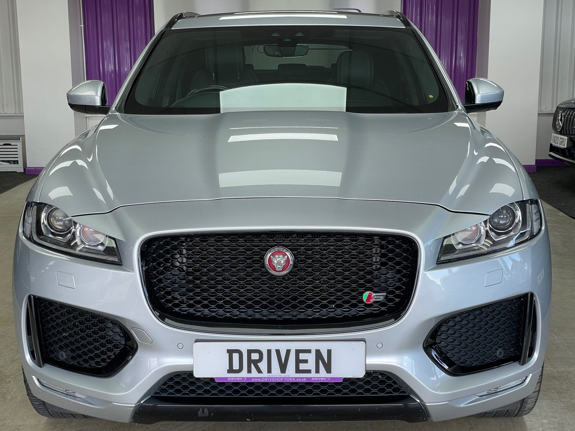 USED 2018 68 JAGUAR F-PACE 3.0 D300 V6 S SUV 5dr Diesel Auto AWD Euro 6 (s/s) (300 ps) 
