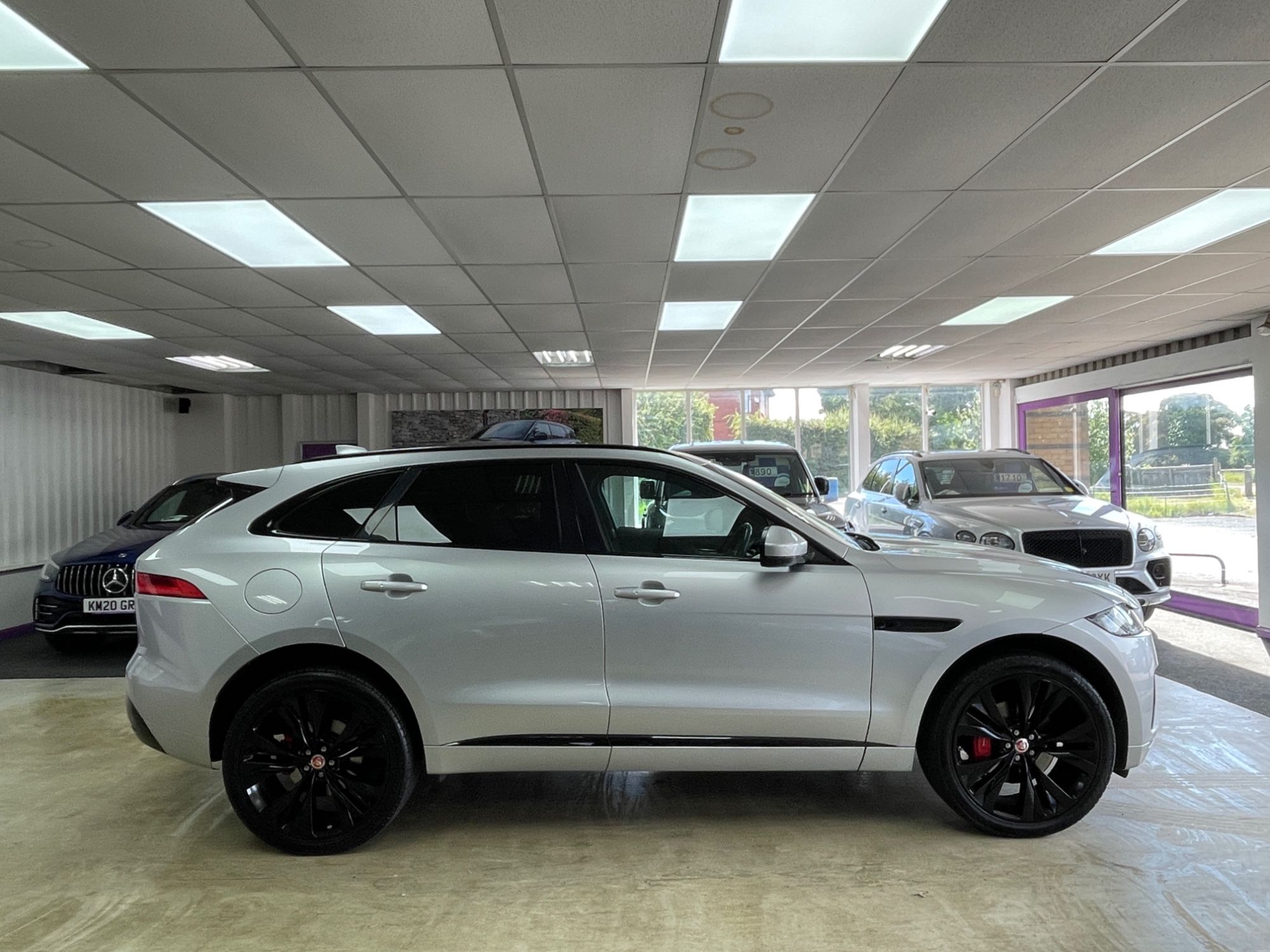 USED 2018 68 JAGUAR F-PACE 3.0 D300 V6 S SUV 5dr Diesel Auto AWD Euro 6 (s/s) (300 ps) 