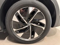 USED 2022 22 VOLKSWAGEN ID.4 Pro Performance 77kWh Family SUV 5dr Electric Auto (204 ps) PANORAMIC SUNROOF + SAT-NAV + HEATED SEATS + HEATED STEERING WHEEL