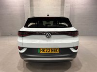 USED 2022 22 VOLKSWAGEN ID.4 Pro Performance 77kWh Family SUV 5dr Electric Auto (204 ps) PANORAMIC SUNROOF + SAT-NAV + HEATED SEATS + HEATED STEERING WHEEL