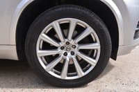 USED 2015 65 VOLVO XC90 2.0 D5 Inscription SUV 5dr Diesel Geartronic 4WD Euro 6 (s/s) (225 ps) 1 Former Keeper | Full Service History | 7 Seater | 2 Keys | Satellite Navigation | Winter Pack | Spare Wheel and Jack Kit | Heated Steering Wheel | Heated Front Seats | Winter Pack | Bright Silver | MOT Valid (08/12/2026)