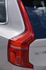 USED 2015 65 VOLVO XC90 2.0 D5 Inscription SUV 5dr Diesel Geartronic 4WD Euro 6 (s/s) (225 ps) 1 Former Keeper | Full Service History | 7 Seater | 2 Keys | Satellite Navigation | Winter Pack | Spare Wheel and Jack Kit | Heated Steering Wheel | Heated Front Seats | Winter Pack | Bright Silver | MOT Valid (08/12/2026)