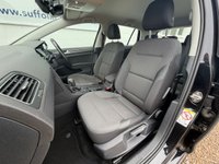 USED 2019 69 VOLKSWAGEN E-GOLF 35.8kWh e-Golf Hatchback 5dr Electric Auto (136 ps) www.suffolkcarcentre.co.uk - Located at Lowestoft