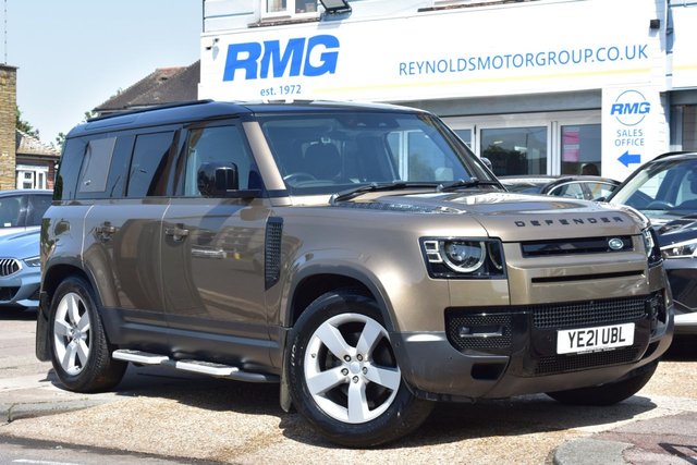 View our Land Rover Defender 2.0 SD4 First Edition SUV 5dr Diesel Auto 4WD | RETRACTABLE TOW BAR | 360 CAMERAS | MERIDIAN SOUND SYSTEM | FIRST EDITION | 7 SEATS | 2 KEYS| DIGITAL DASH | PAN ROOF | 20inch ALLOYS | PARKING SENSORS | SPARE WHEEL | 2 KEYS 