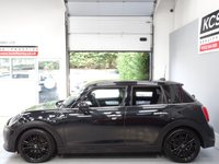 USED 2022 72 MINI HATCH 1.5 Cooper Exclusive Hatchback 5dr Petrol Steptronic Euro 6 (s/s) (136 ps) PREMIUM PLUS PACK-PAN ROOF