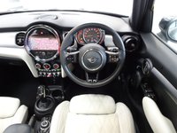 USED 2022 72 MINI HATCH 1.5 Cooper Exclusive Hatchback 5dr Petrol Steptronic Euro 6 (s/s) (136 ps) PREMIUM PLUS PACK-PAN ROOF