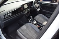 USED 2024 73 VOLKSWAGEN T-ROC 1.5 TSI R-Line SUV 5dr Petrol DSG Euro 6 (s/s) (150 ps) PANORAMIC ROOF / REAR CAMERA