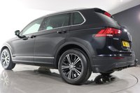 USED 2017 VOLKSWAGEN TIGUAN 2.0 TDI BlueMotion Tech SE SUV 5dr Diesel Manual Euro 6 (s/s) (150 ps) APPLE CARPLAY & ANDROID AUTO