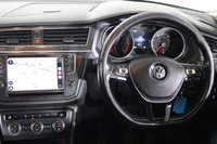 USED 2017 VOLKSWAGEN TIGUAN 2.0 TDI BlueMotion Tech SE SUV 5dr Diesel Manual Euro 6 (s/s) (150 ps) APPLE CARPLAY & ANDROID AUTO