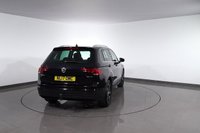 USED 2017 VOLKSWAGEN TIGUAN 2.0 TDI BlueMotion Tech SE SUV 5dr Diesel Manual Euro 6 (s/s) (150 ps) APPLE CARPLAY & ANDROID AUTO