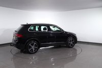 USED 2017 VOLKSWAGEN TIGUAN 2.0 TDI BlueMotion Tech SE SUV 5dr Diesel Manual Euro 6 (s/s) (150 ps) APPLE CARPLAY & ANDROID AUTO
