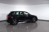 USED 2017 VOLKSWAGEN TIGUAN 2.0 TDI BlueMotion Tech SE SUV 5dr Diesel Manual Euro 6 (s/s) (150 ps) APPLE CARPLAY & ANDROID AUTO