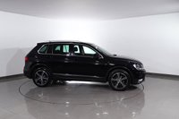 USED 2017 VOLKSWAGEN TIGUAN 2.0 TDI BlueMotion Tech SE SUV 5dr Diesel Manual Euro 6 (s/s) (150 ps) APPLE CARPLAY & ANDROID AUTO